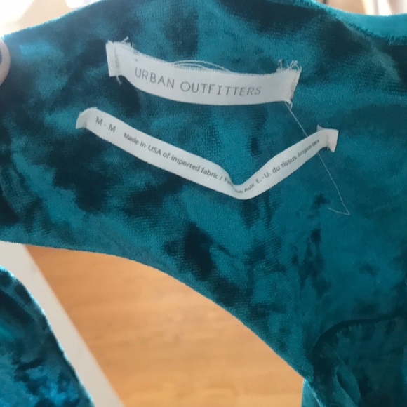 blue velvet romper - Picture 3 of 3